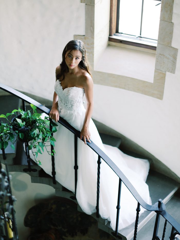 Bohemian Wedding Dresses: Elegant Manor Styled Shoot | Ruffled