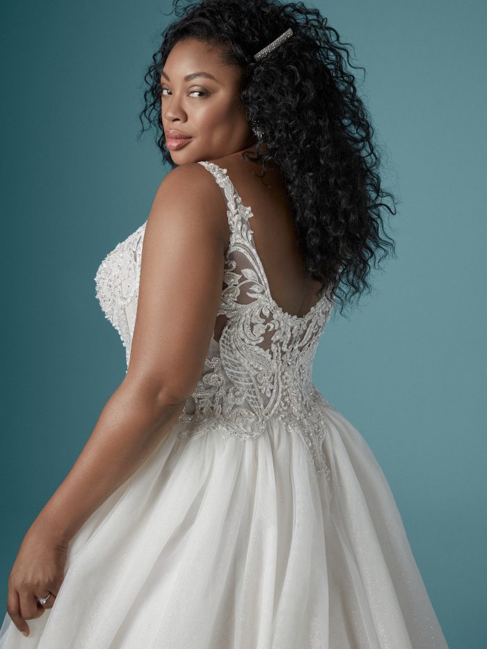 Sparkling Wedding Dresses: Glamorous Gowns for a Dazzling Celebration