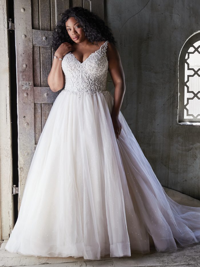 Sparkling Wedding Dresses: Glamorous Gowns for a Dazzling Celebration
