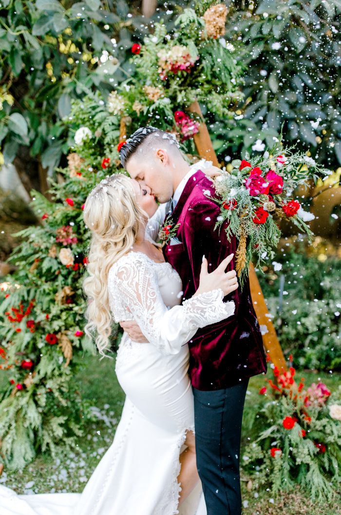 Elegant Winter Wedding Dresses: Top Styles & Trends