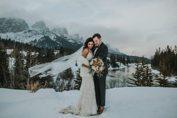 Elegant Winter Wedding Dresses: Top Styles & Trends