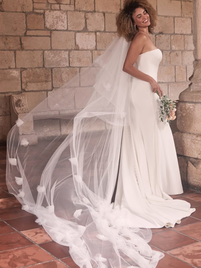 Vintage Wedding Veils: Timeless Elegance for Your Bridal Look