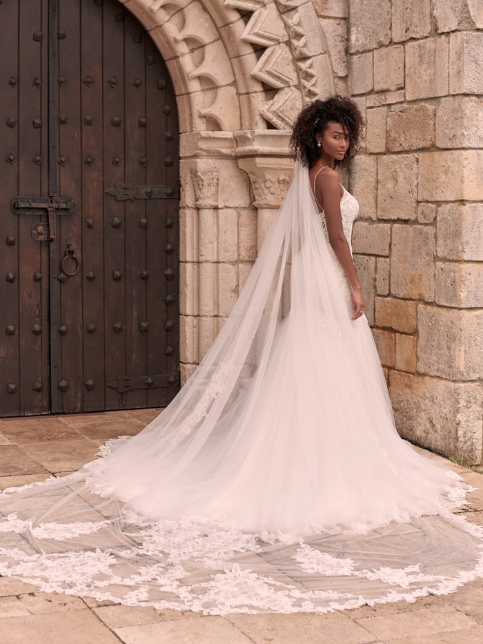 Vintage Wedding Veils: Timeless Elegance for Your Bridal Look
