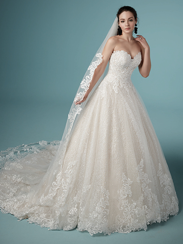 Vintage Wedding Veils: Timeless Elegance for Your Bridal Look