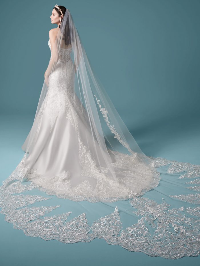 Vintage Wedding Veils: Timeless Elegance for Your Bridal Look