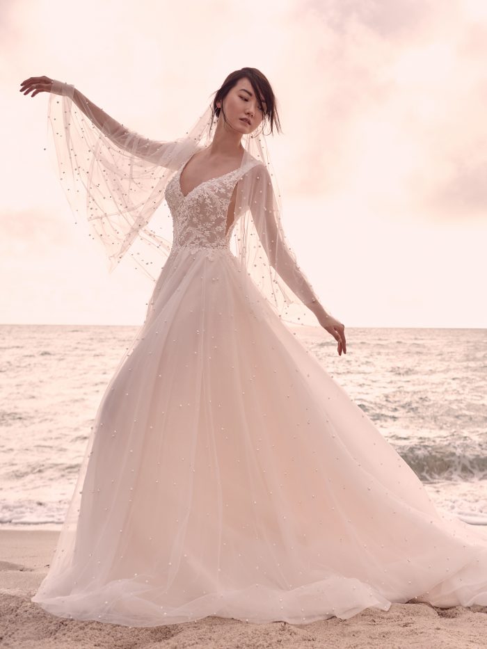 Best Wedding Dresses for Stunning Photos: 30 Gorgeous Styles