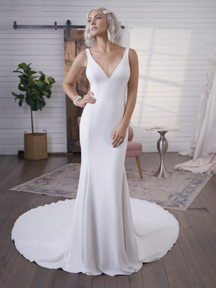 Best Wedding Dresses for Stunning Photos: 30 Gorgeous Styles