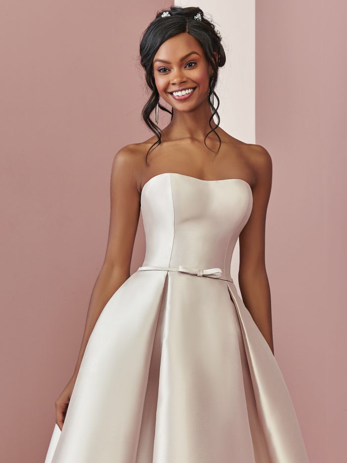 Charming Tea-Length Wedding Dresses for Intimate Weddings