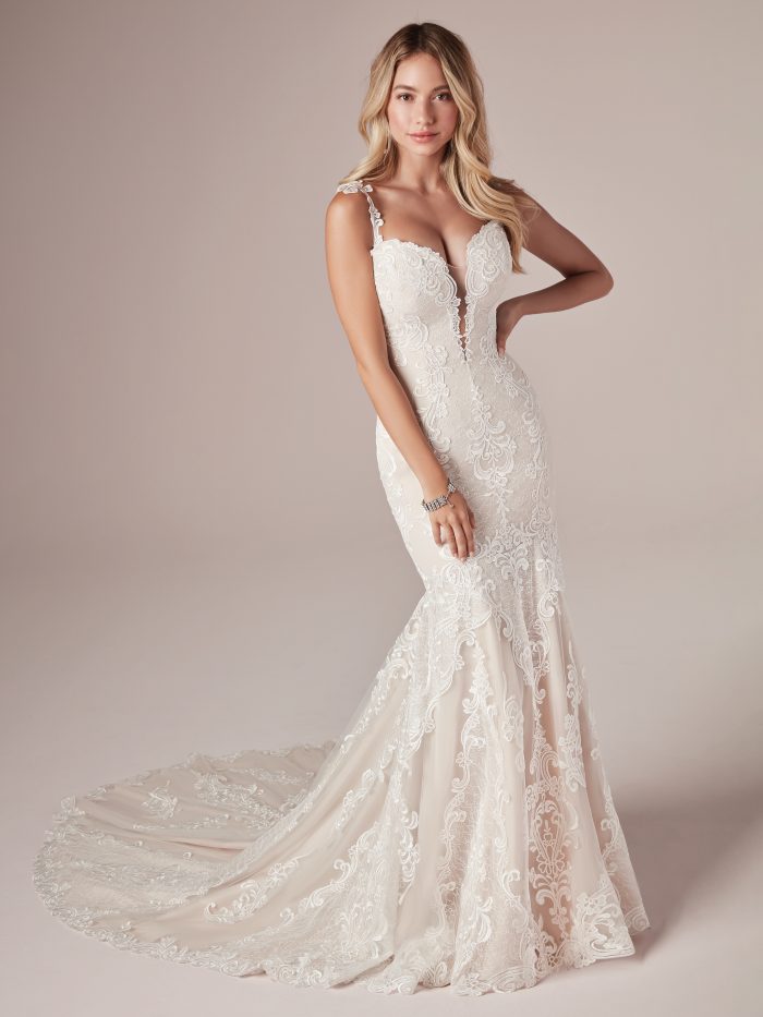 Statement Back Wedding Dresses: 11 Dramatic Gowns for the Modern Bride
