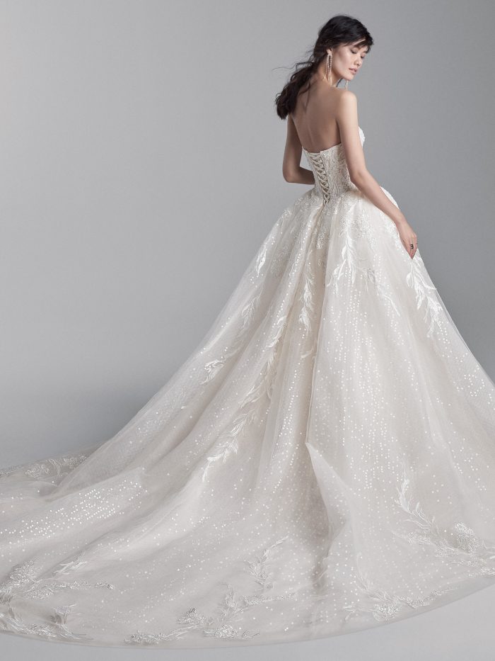 Destination Elopement Dresses: 11 Romantic Styles for Your Mini-Wedding