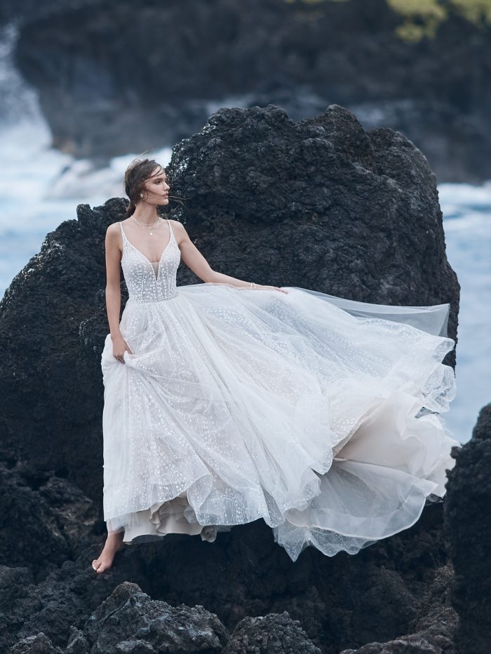 Lightweight Ball Gown Wedding Dresses for Warm Weather | [Brand Names]