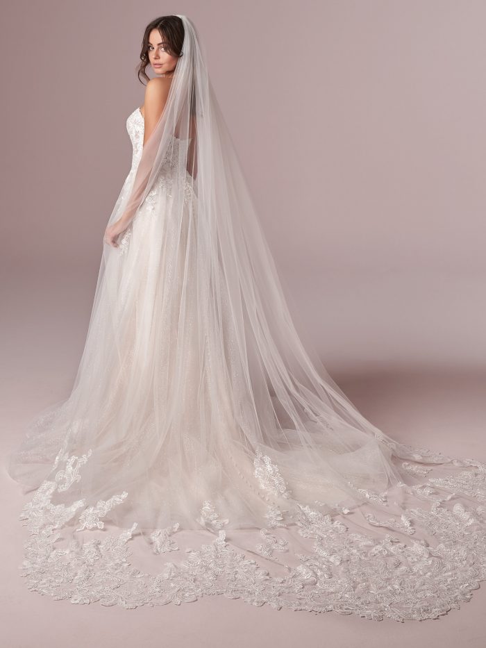 Lightweight Ball Gown Wedding Dresses for Warm Weather | [Brand Names]