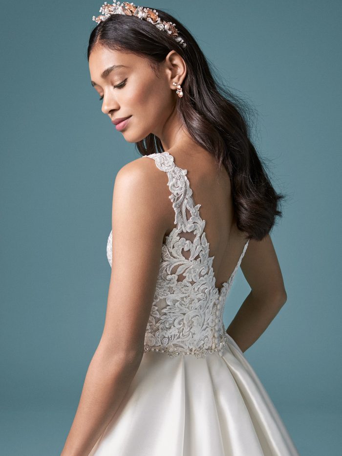 Lightweight Ball Gown Wedding Dresses for Warm Weather | [Brand Names]