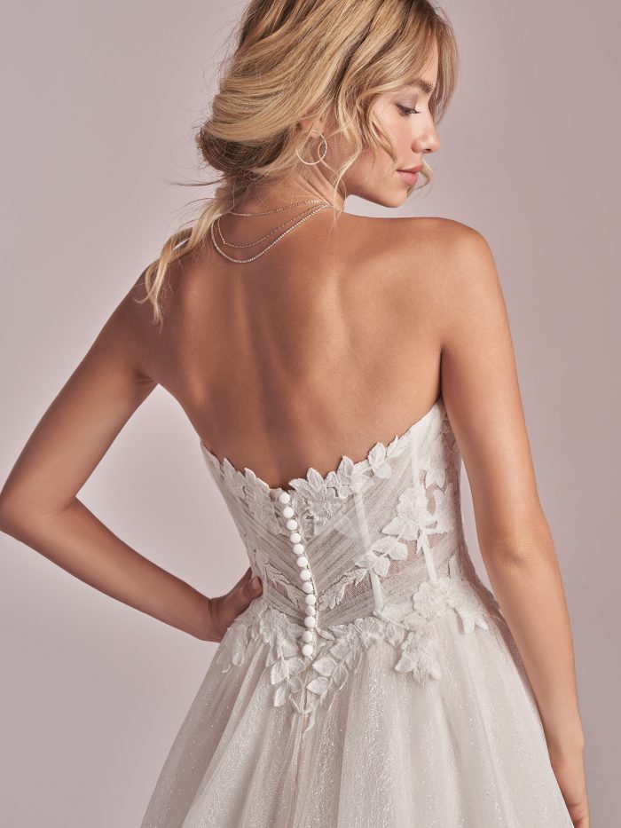 Lightweight Ball Gown Wedding Dresses for Warm Weather | [Brand Names]