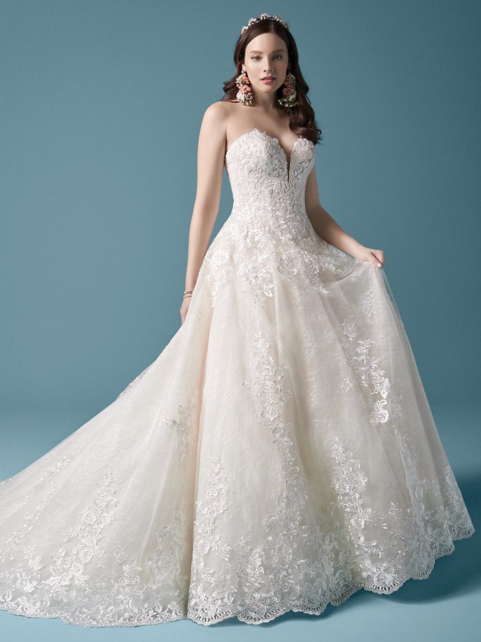 Lightweight Ball Gown Wedding Dresses for Warm Weather | [Brand Names]