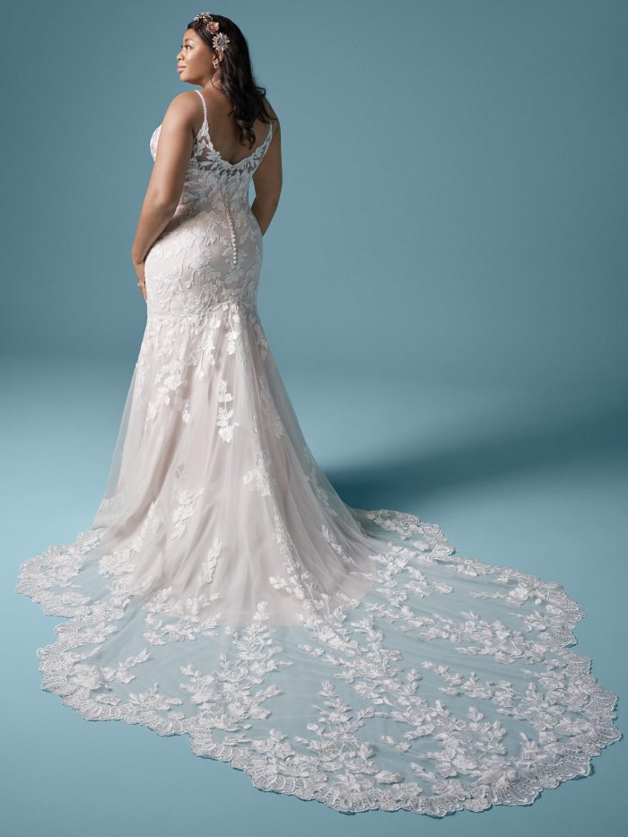 Elegant Long Train Wedding Dresses | Bridal Inspiration