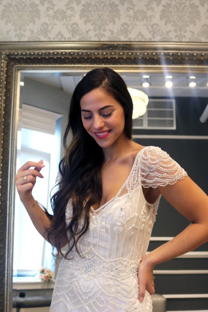 Elegant Elopement Dresses: Romantic & Casual Wedding Gowns