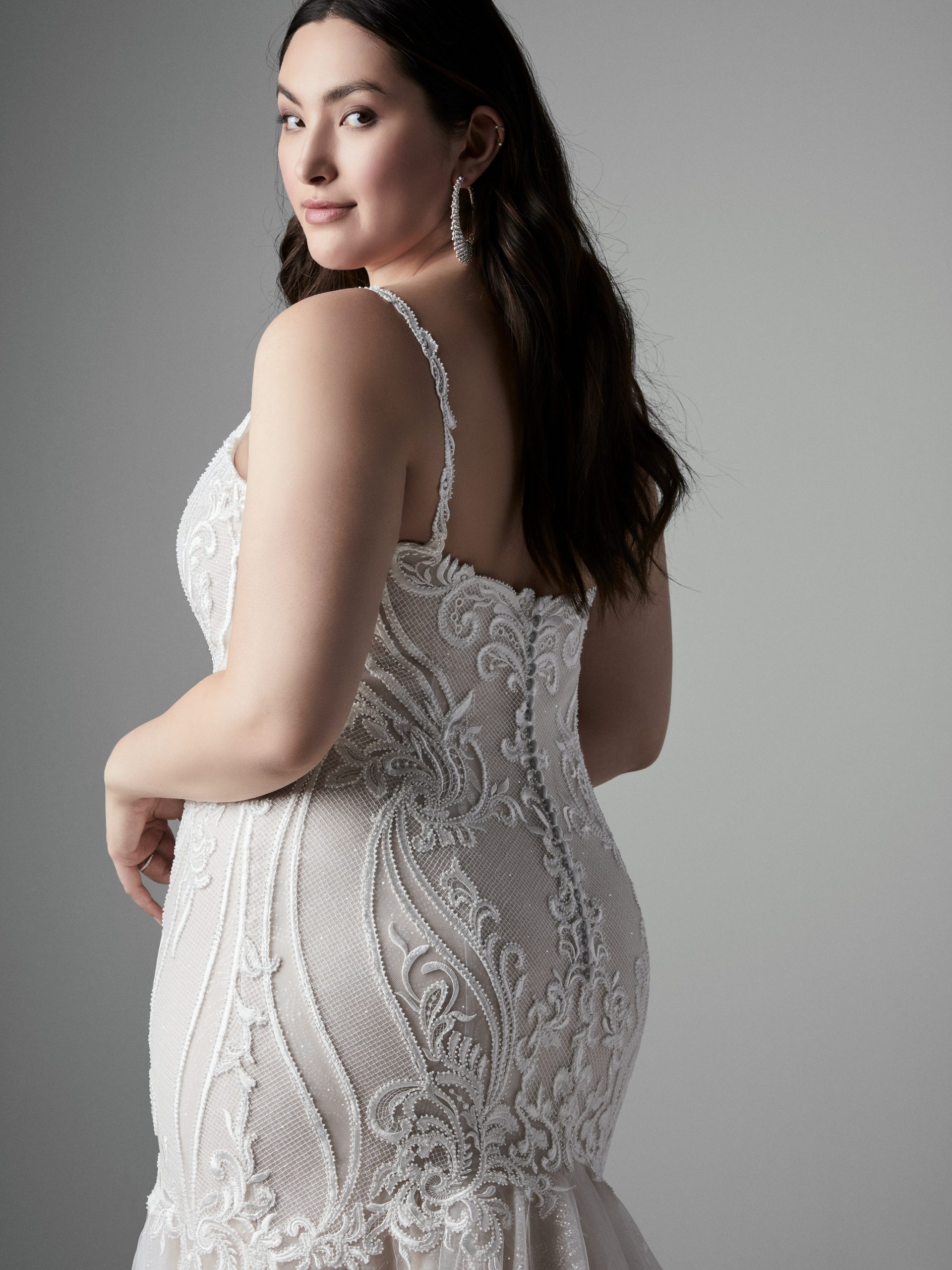 Best Wedding Dresses for Curvy Figures | Expert Styling Tips