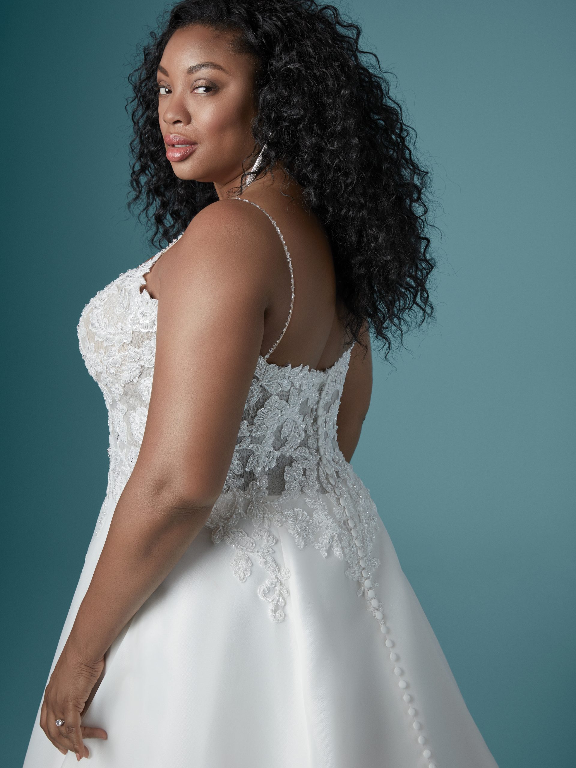 Best Wedding Dresses for Curvy Figures | Expert Styling Tips