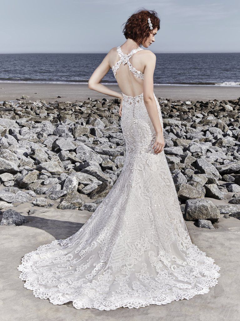 Vintage Geometric Wedding Dresses | Timeless Elegance
