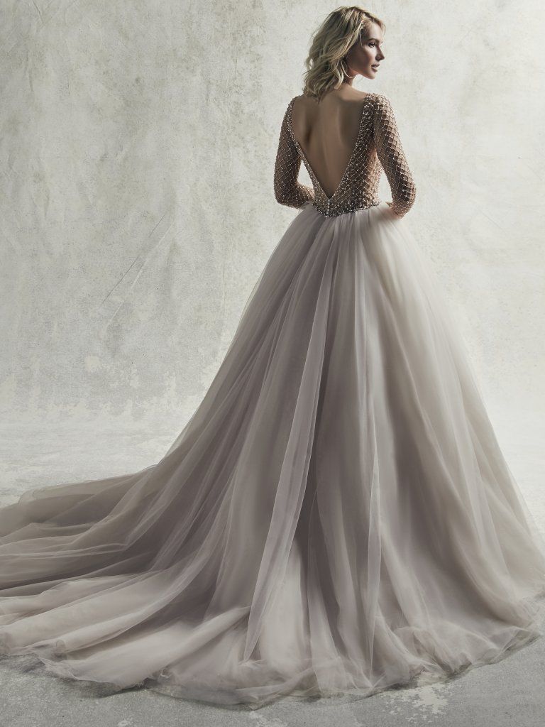 Vintage Geometric Wedding Dresses | Timeless Elegance