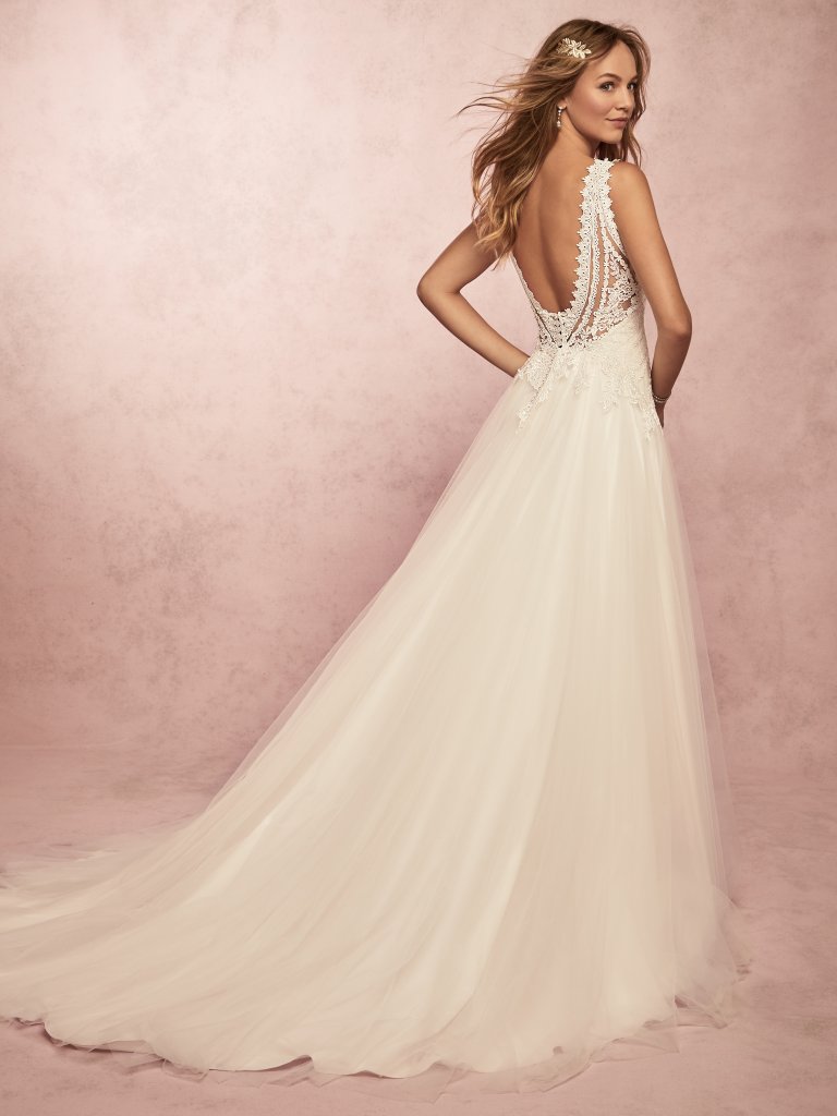 Vintage Geometric Wedding Dresses | Timeless Elegance