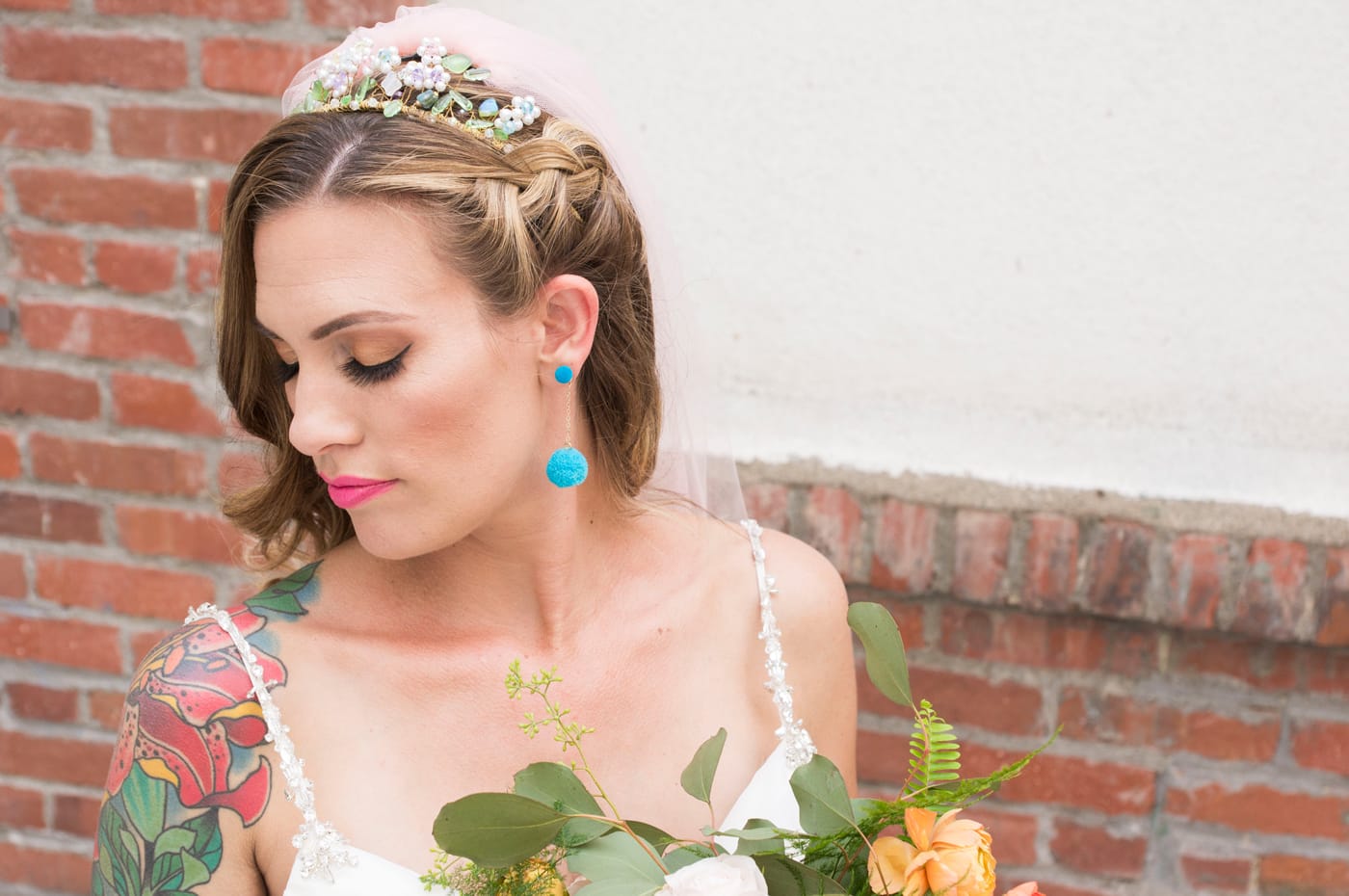 Confetti Wedding Styled Shoot: Vibrant & Modern Wedding Inspiration