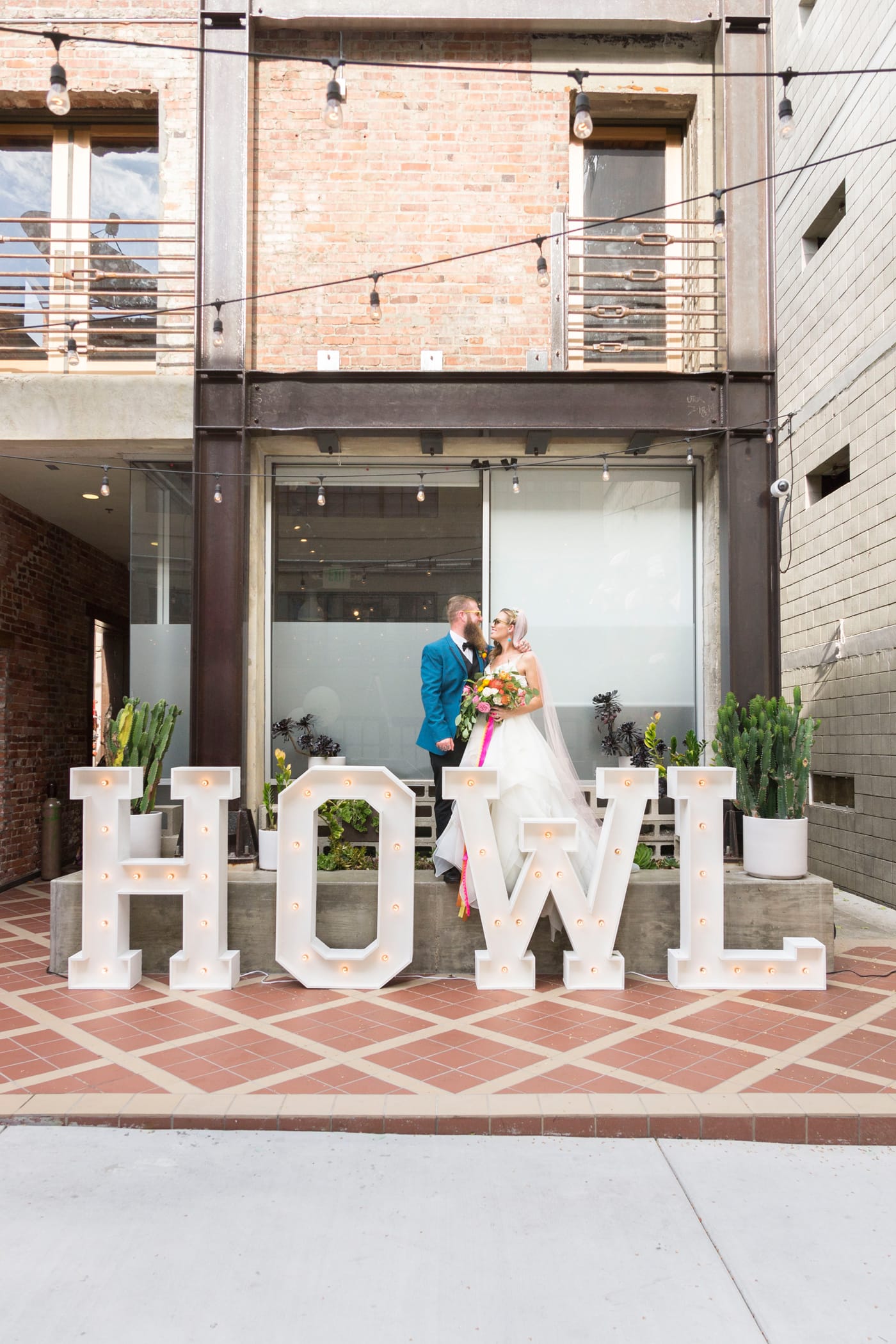 Confetti Wedding Styled Shoot: Vibrant & Modern Wedding Inspiration