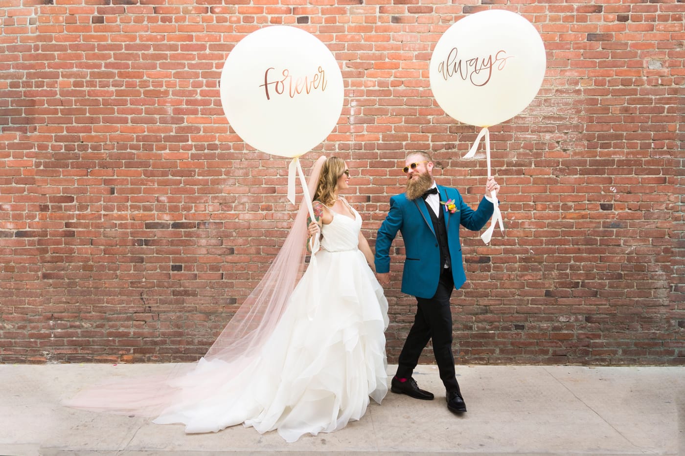 Confetti Wedding Styled Shoot: Vibrant & Modern Wedding Inspiration
