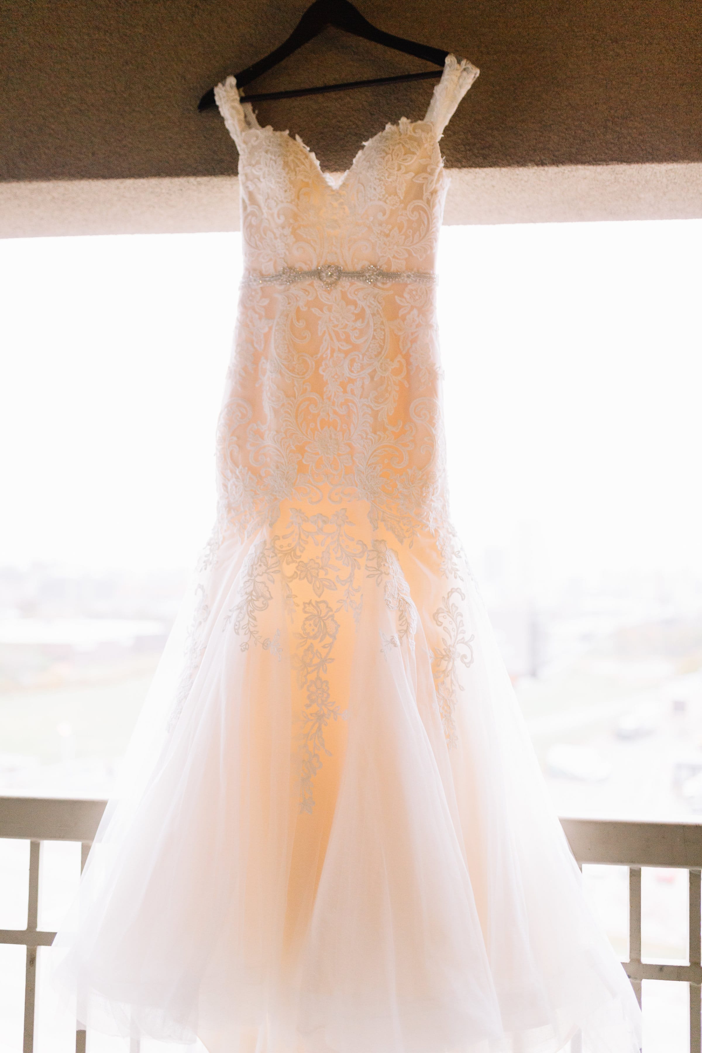 Cozy Fall Wedding: Bringing Romance & Fun to Life