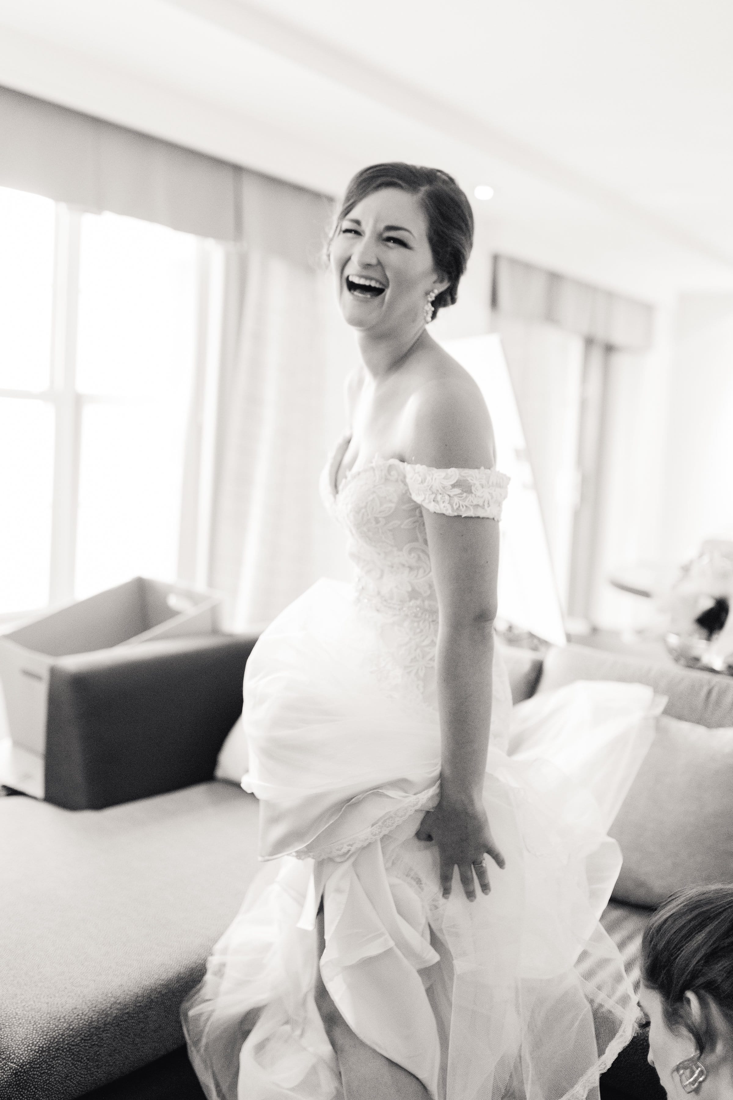 Cozy Fall Wedding: Bringing Romance & Fun to Life