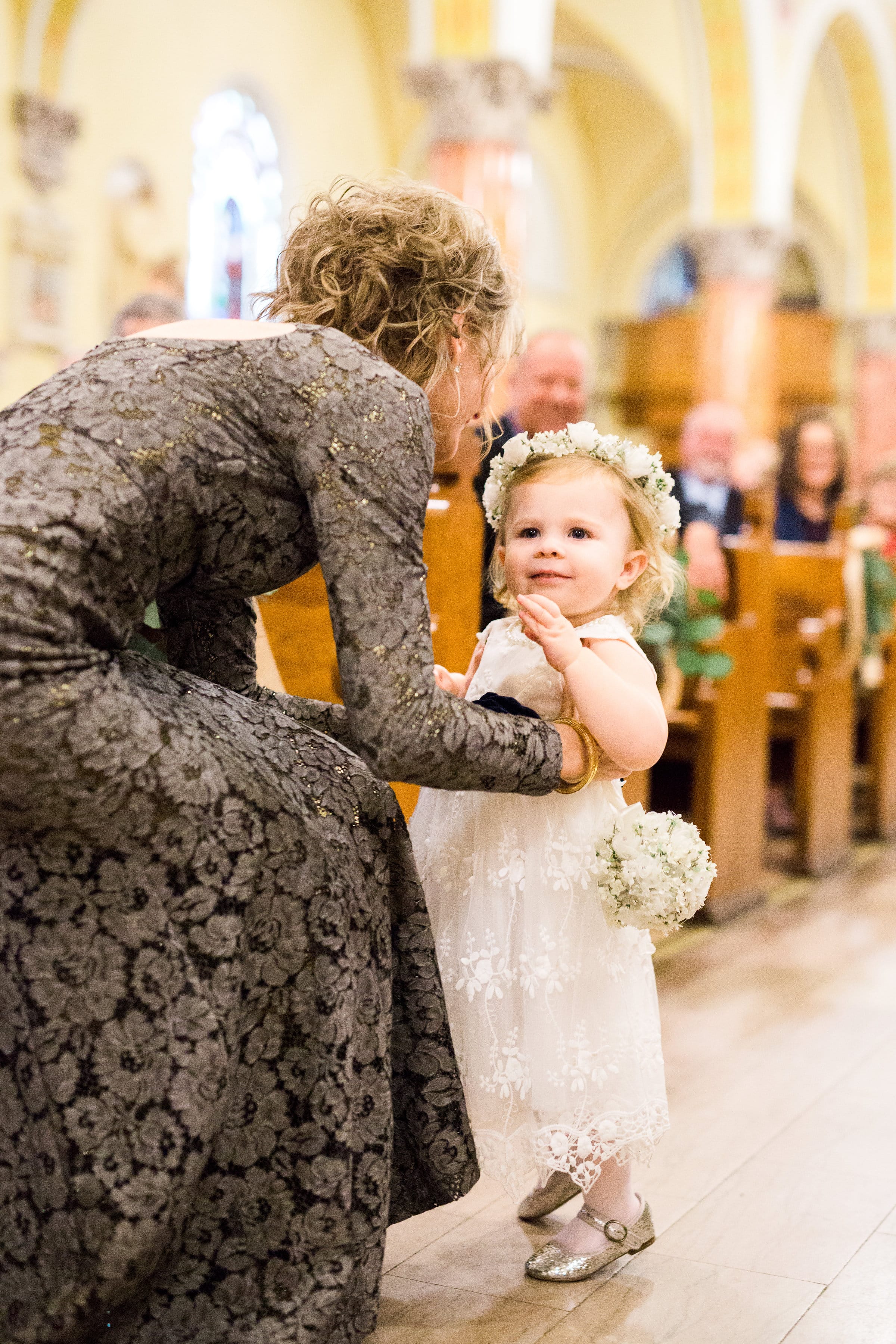 Cozy Fall Wedding: Bringing Romance & Fun to Life