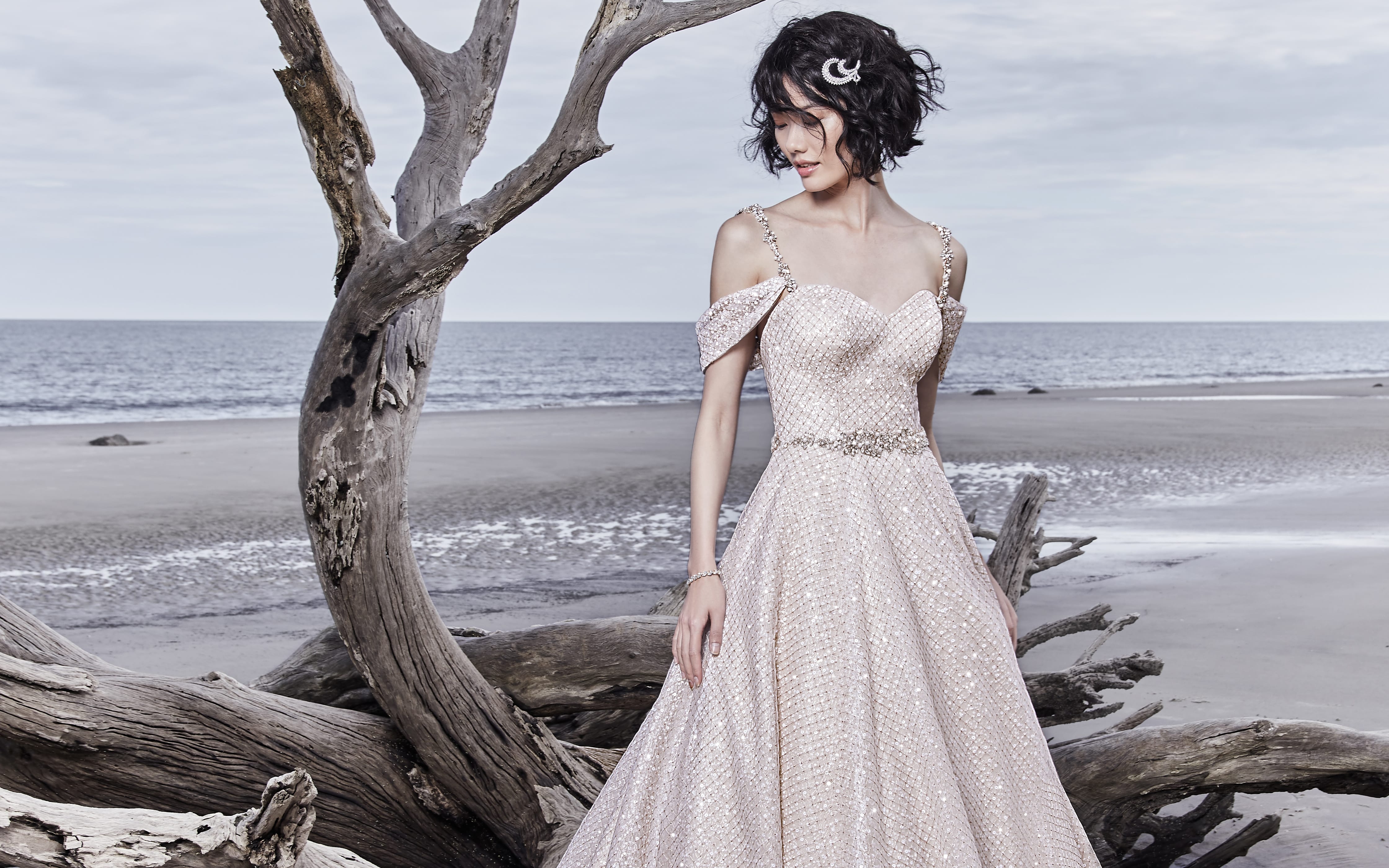 Sottero & Midgley: Red-Carpet Bridal Styles & Glamorous Wedding Dresses