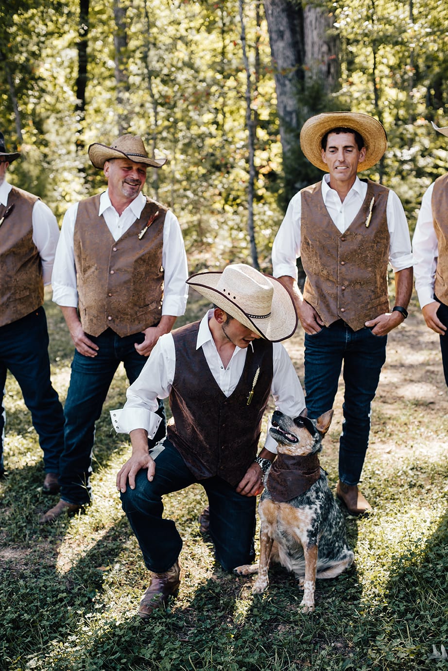 Lakeside Rustic Wedding Inspiration | Country Chic Details