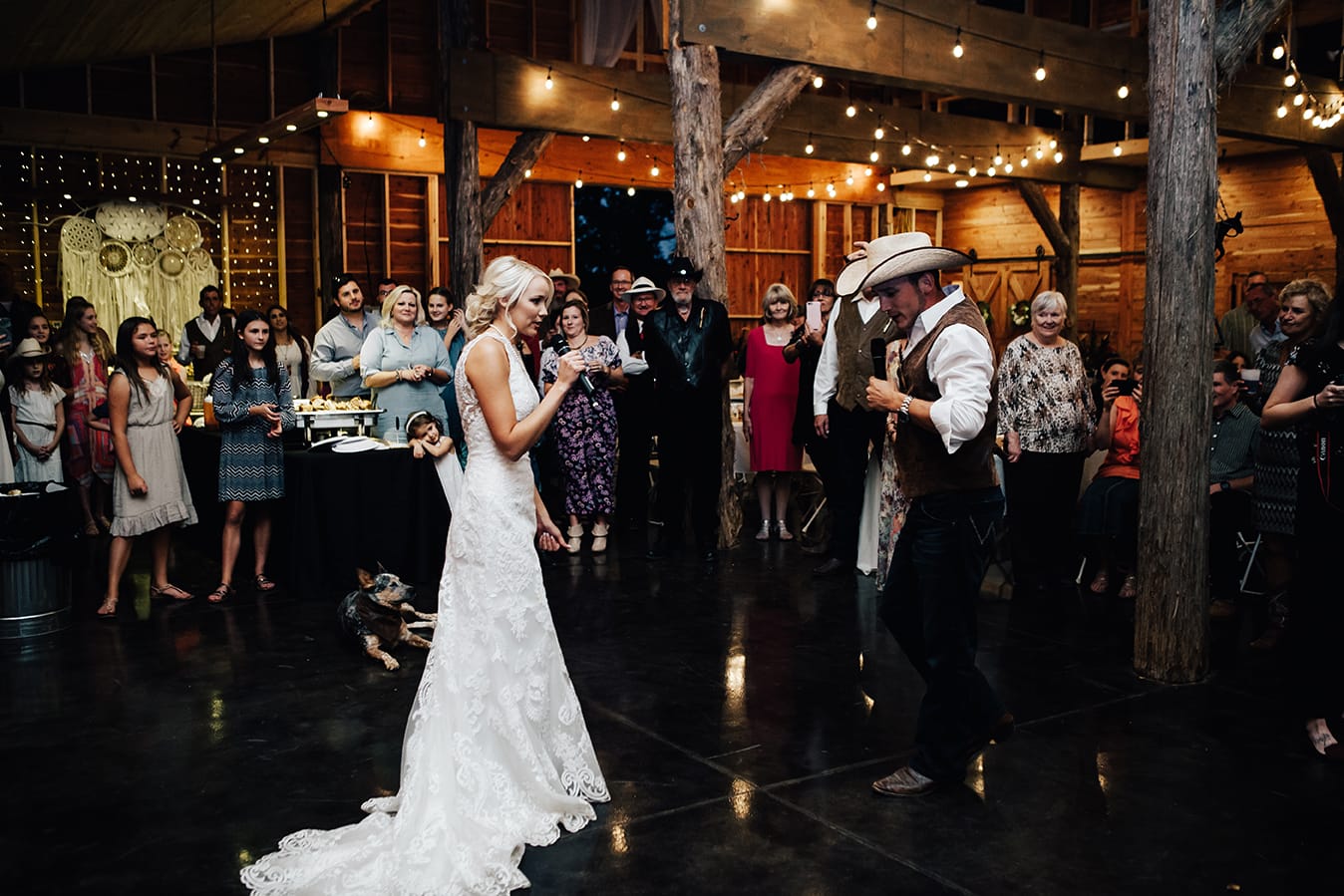 Lakeside Rustic Wedding Inspiration | Country Chic Details