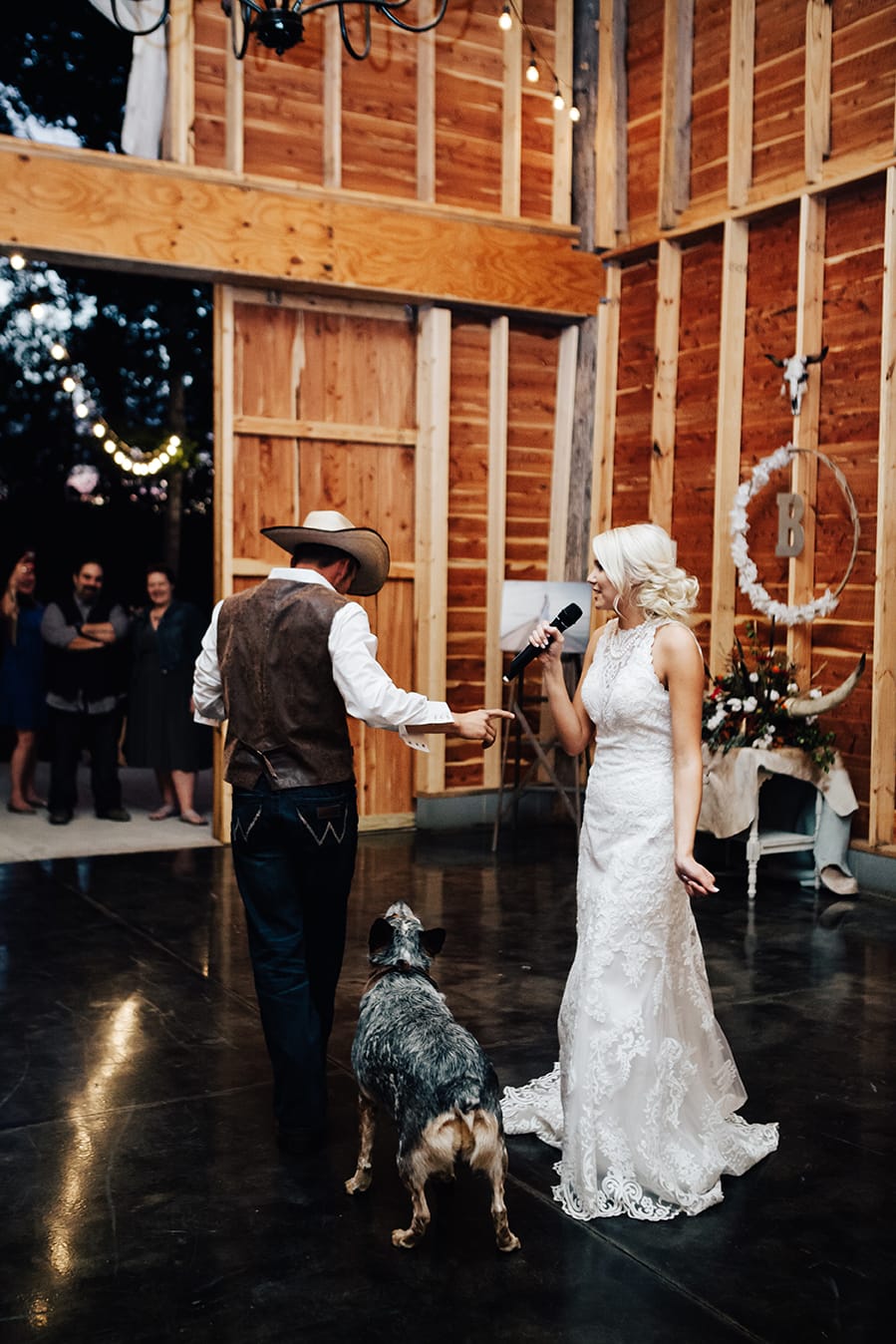 Lakeside Rustic Wedding Inspiration | Country Chic Details
