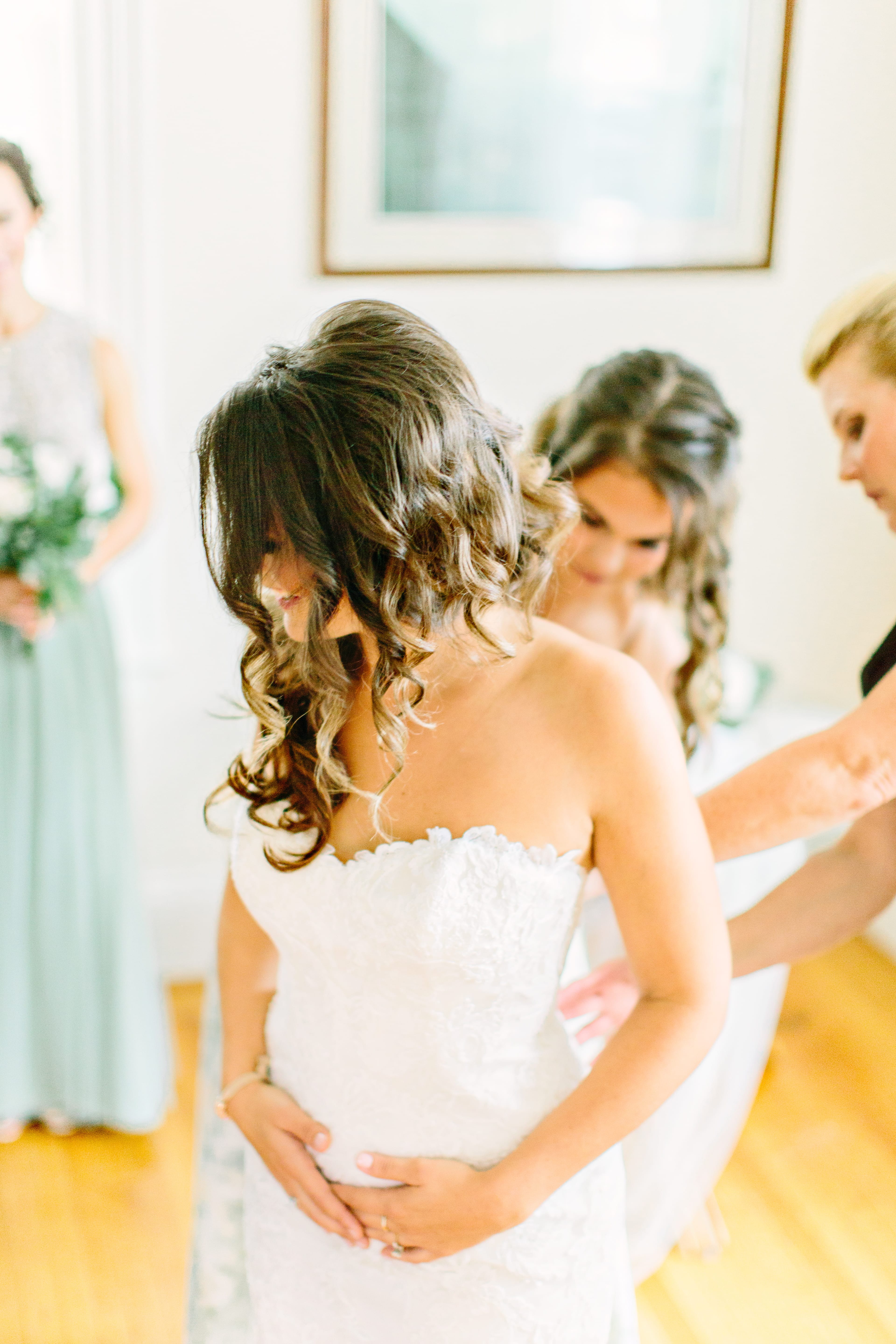 Chic Brunch Wedding Inspiration: Soft Lace Gown & Wedding Pup