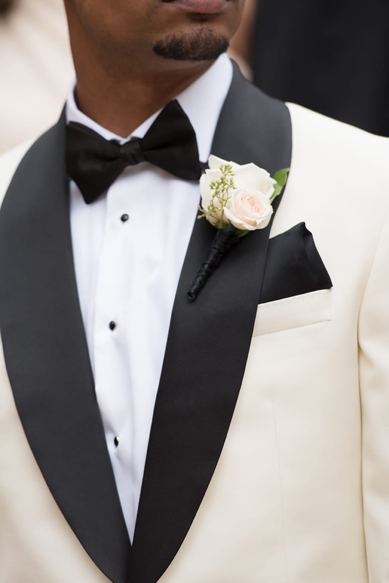 Elegant Country Club Wedding: Modern Princess Bridal Look