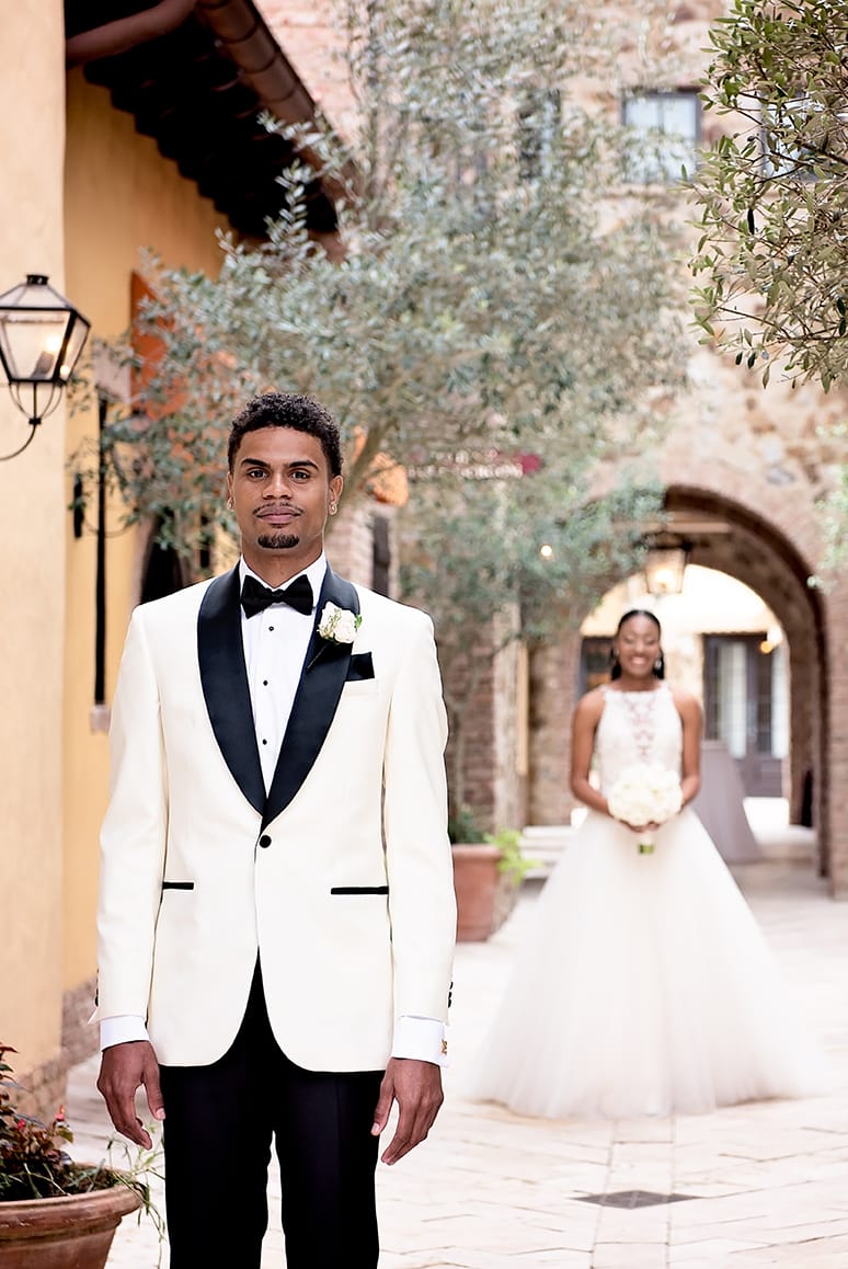 Elegant Country Club Wedding: Modern Princess Bridal Look