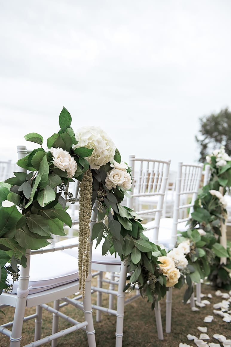 Elegant Country Club Wedding: Modern Princess Bridal Look
