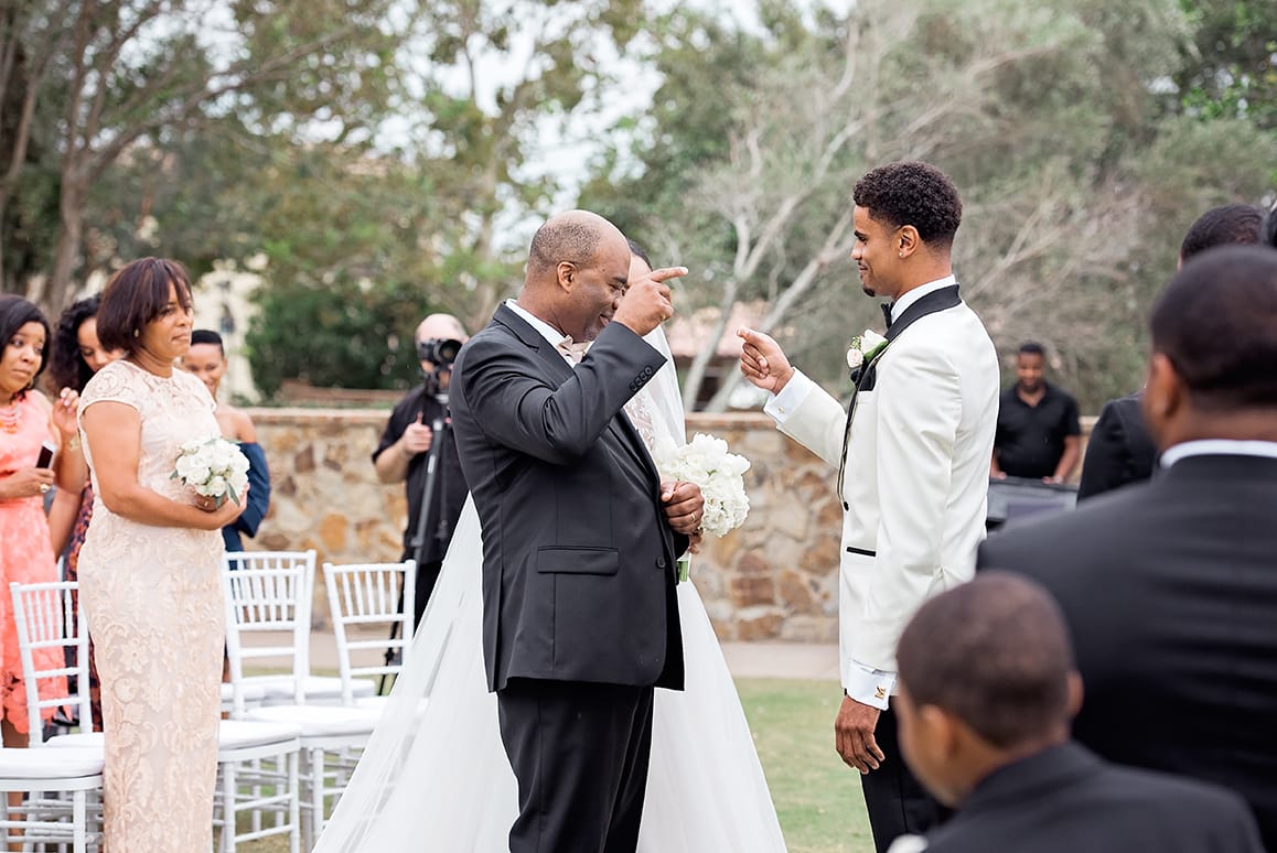 Elegant Country Club Wedding: Modern Princess Bridal Look