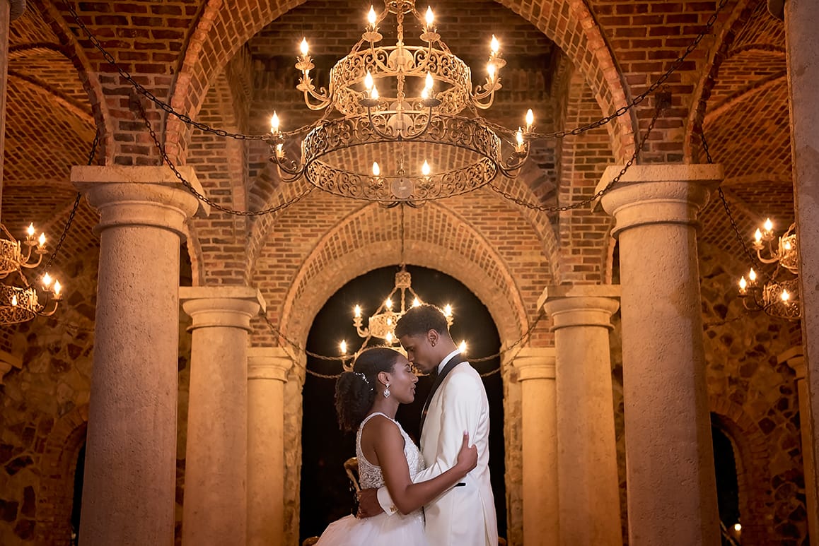 Elegant Country Club Wedding: Modern Princess Bridal Look