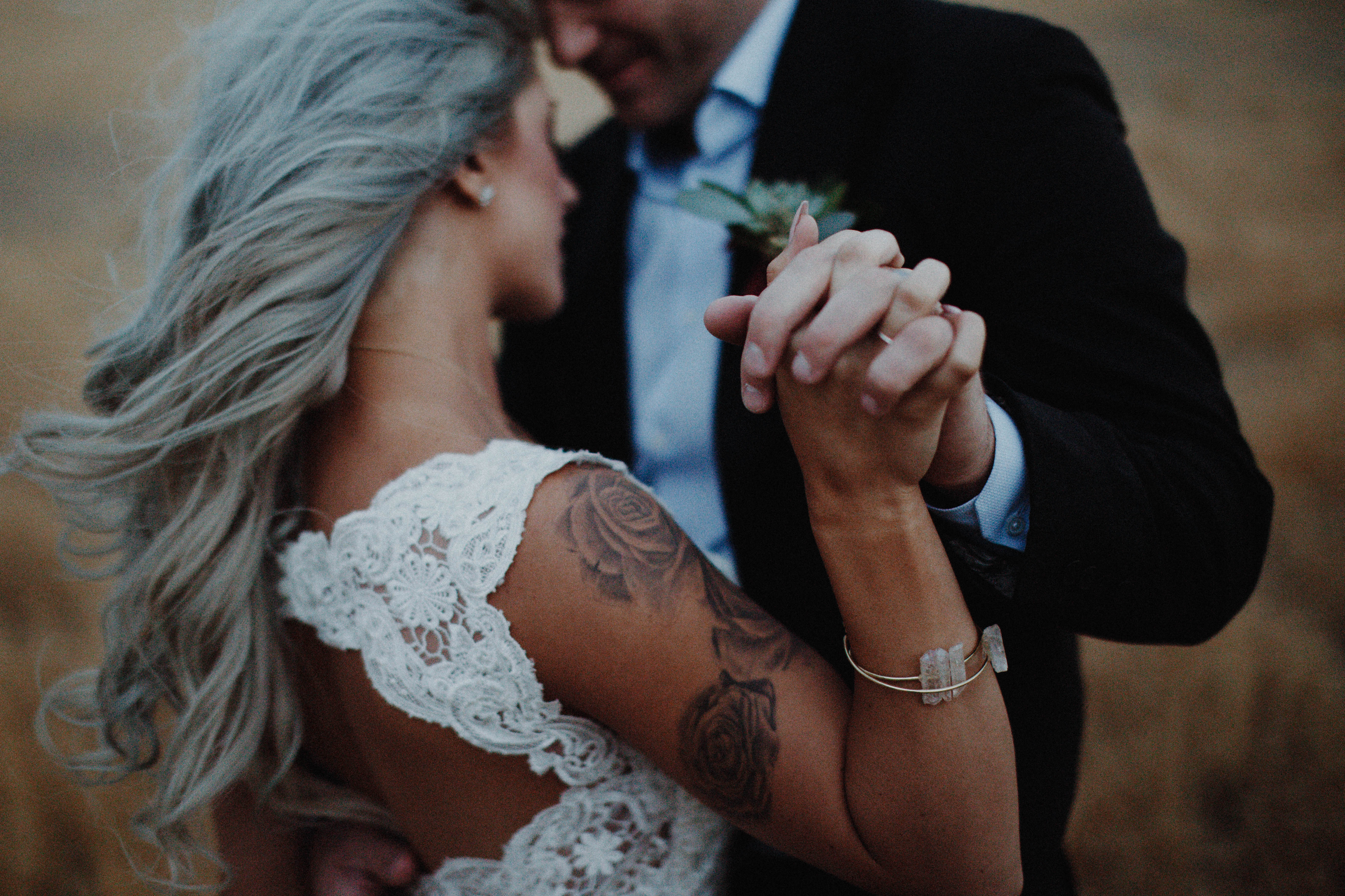 Romantic Lace Wedding Dress: Boho-Chic Styled Shoot & Affordable Options