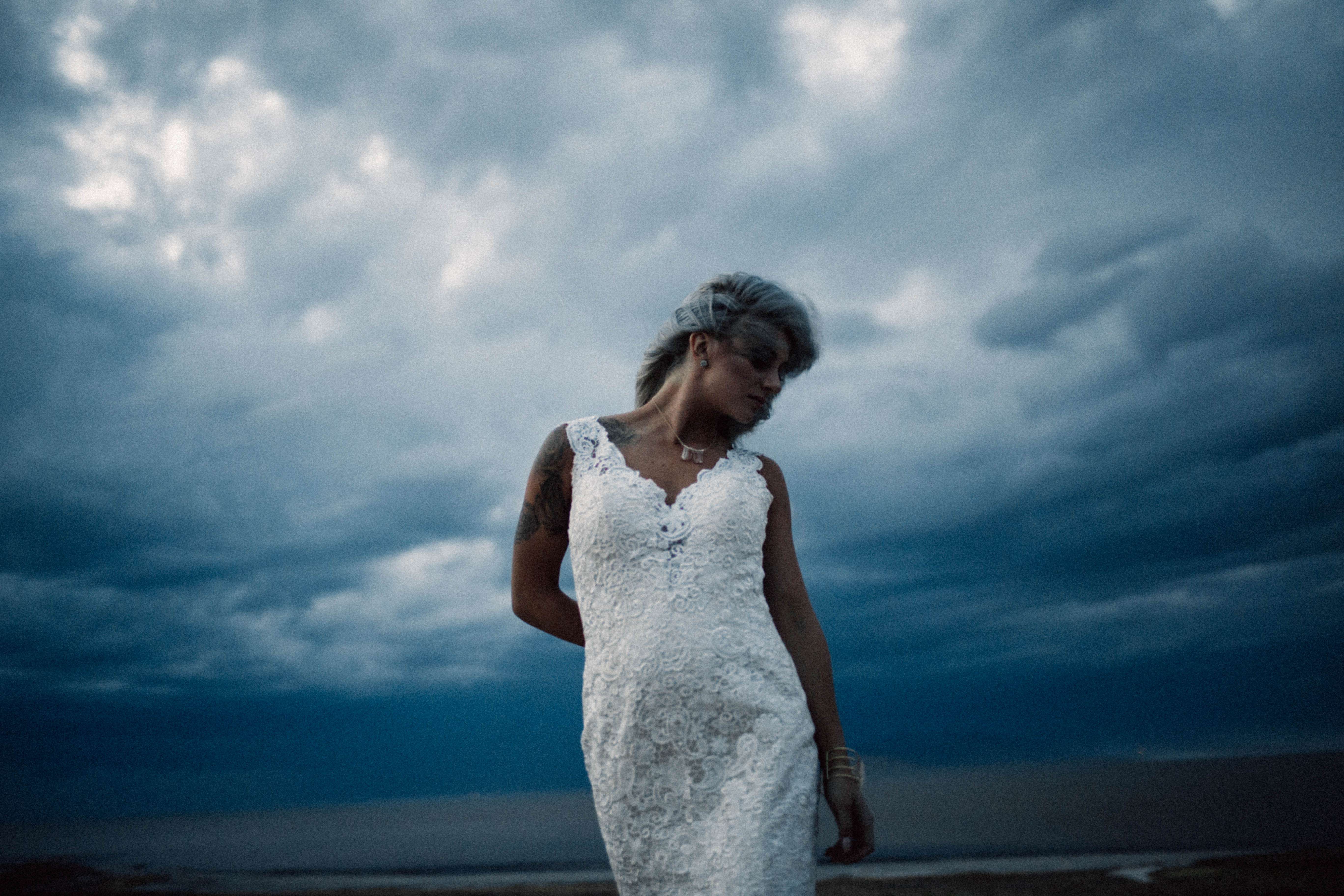 Romantic Lace Wedding Dress: Boho-Chic Styled Shoot & Affordable Options