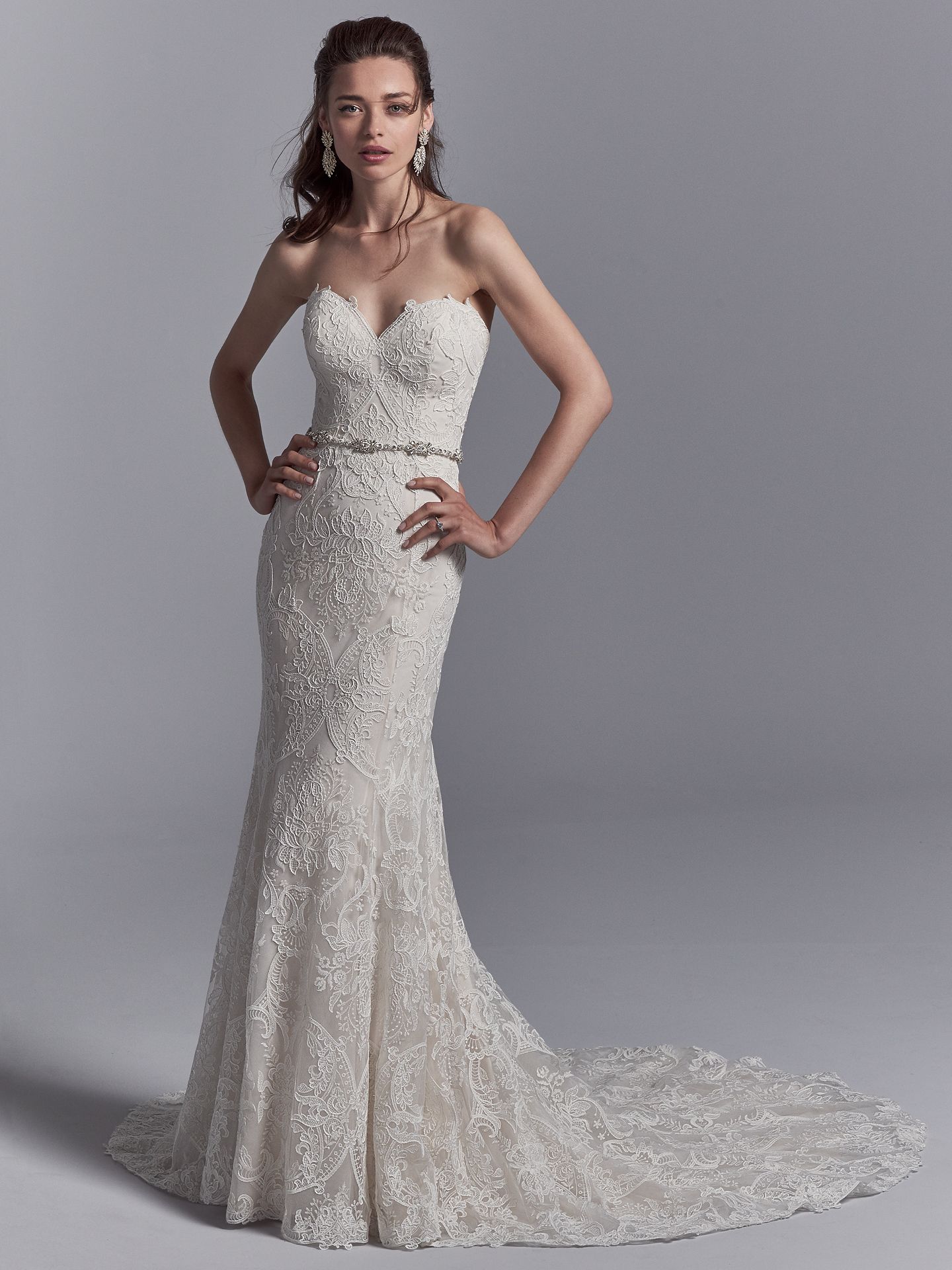 2018 Wedding Dress Trends: Romantic & Modern Bridal Styles