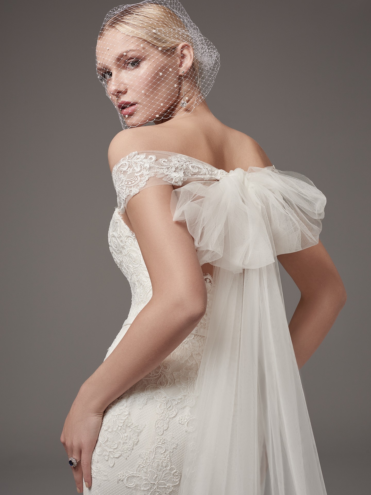 2018 Wedding Dress Trends: Romantic & Modern Bridal Styles