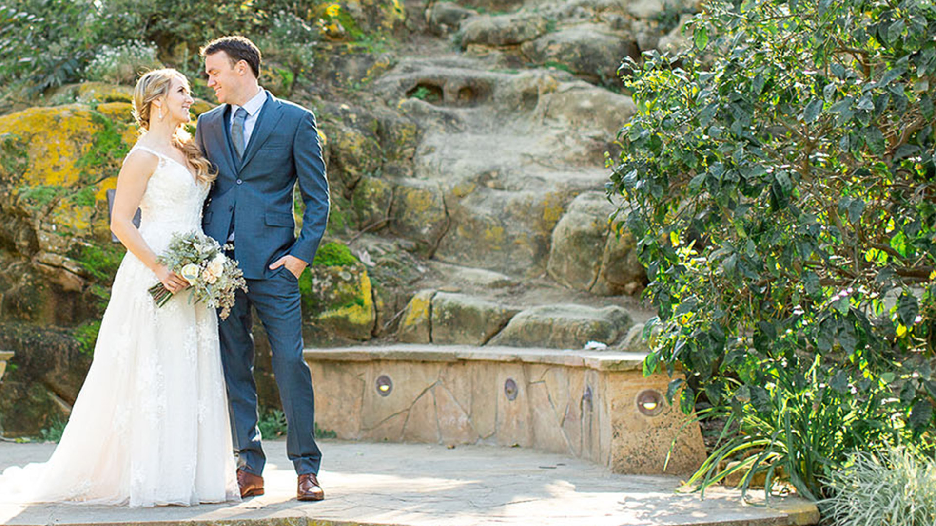 Comprehensive Wedding Planning Timeline: Stay Organized & On Track
