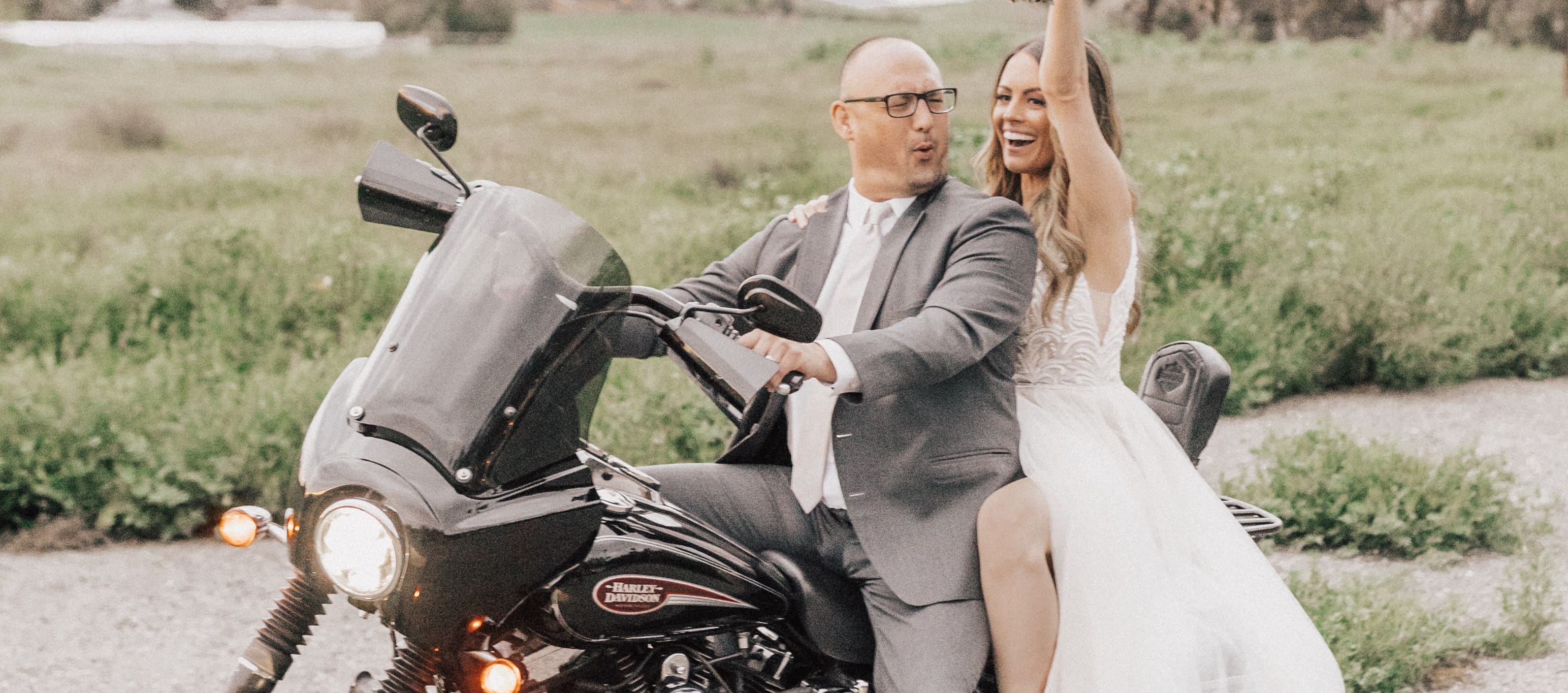 Stress-Free Wedding Planning: 10 Proven Tips for a Relaxed Experience