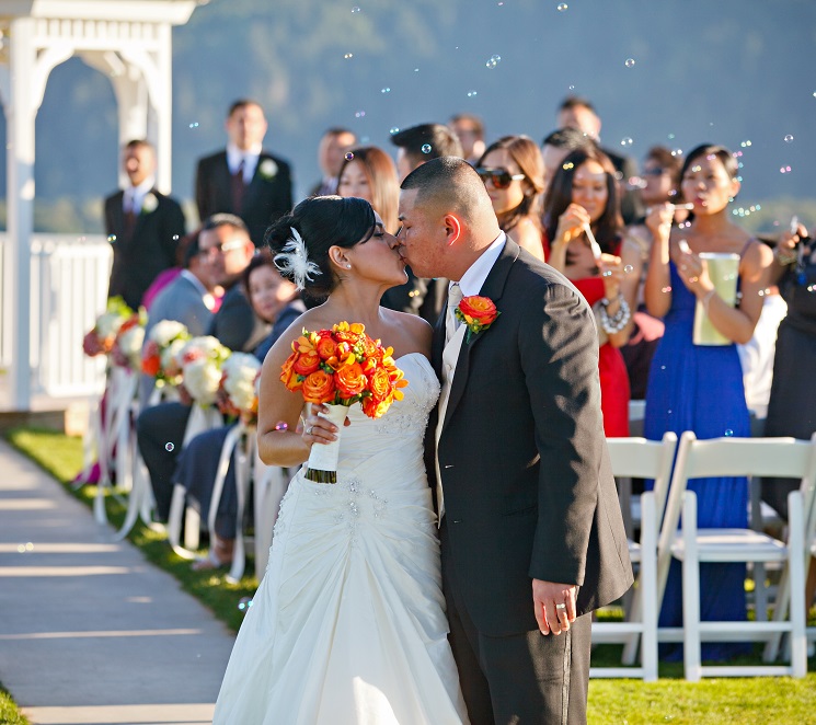 Wedding Guest List: Expert Tips & Strategies