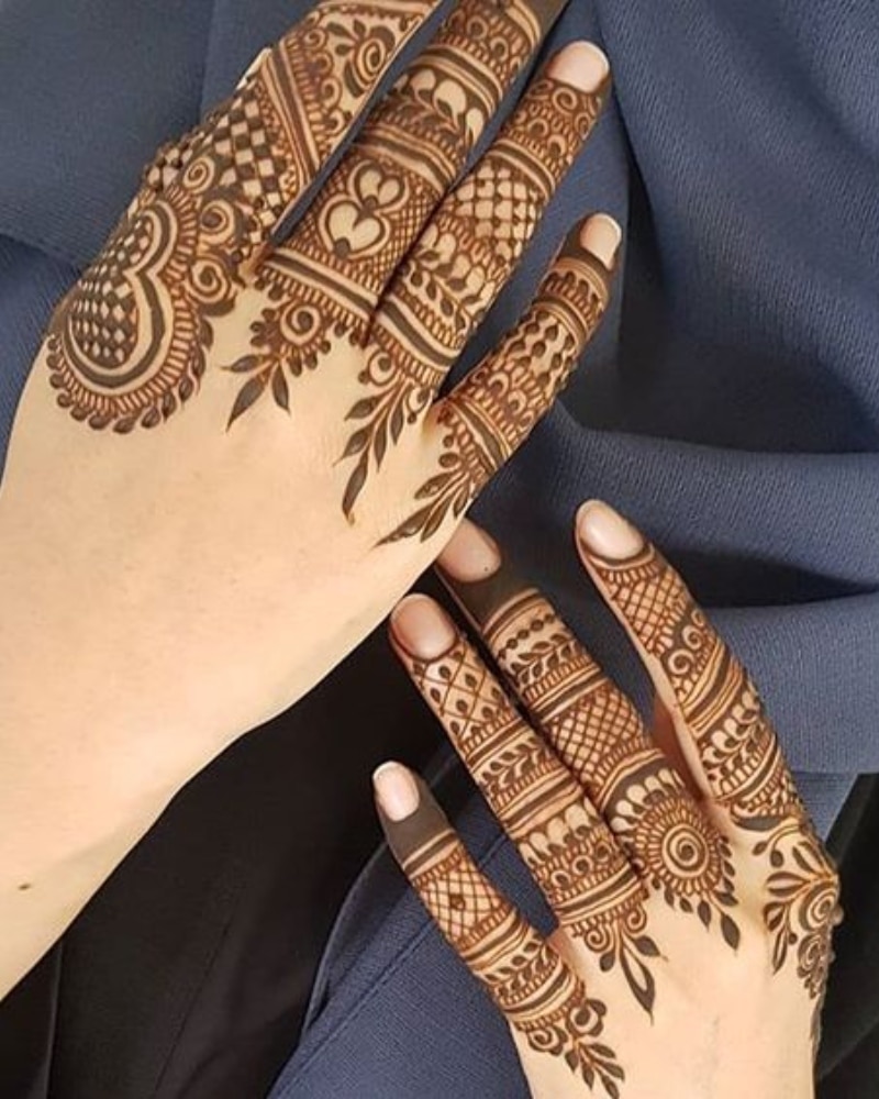 Latest Finger Mehndi Designs: 9 Unique & Trending Styles